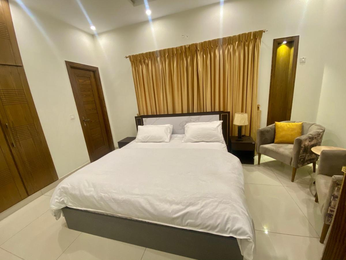 Luxury Guest House In Bahria Town Rawalpindi Exterior foto